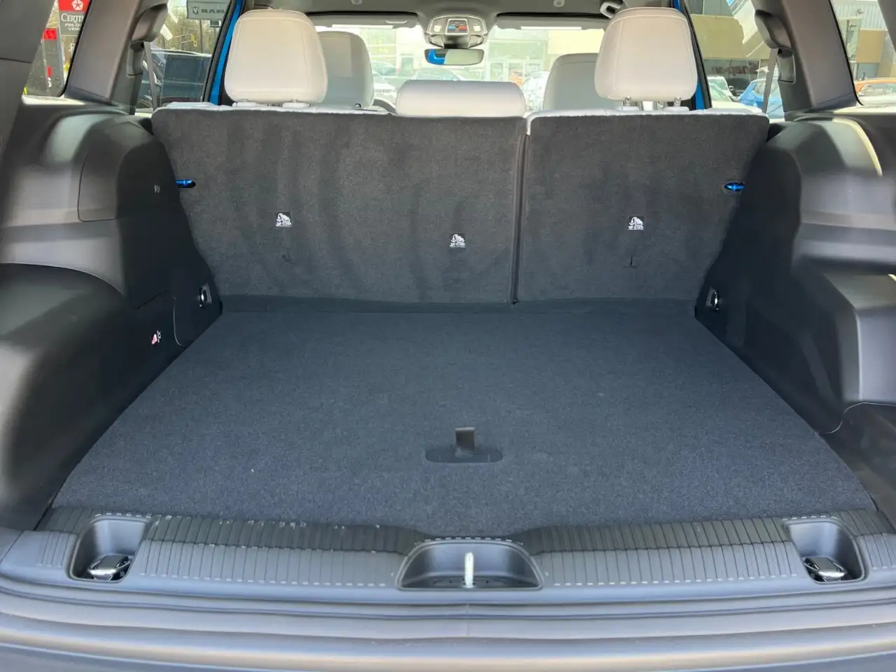 Jeep Cherokee снимка Jeep Cherokee