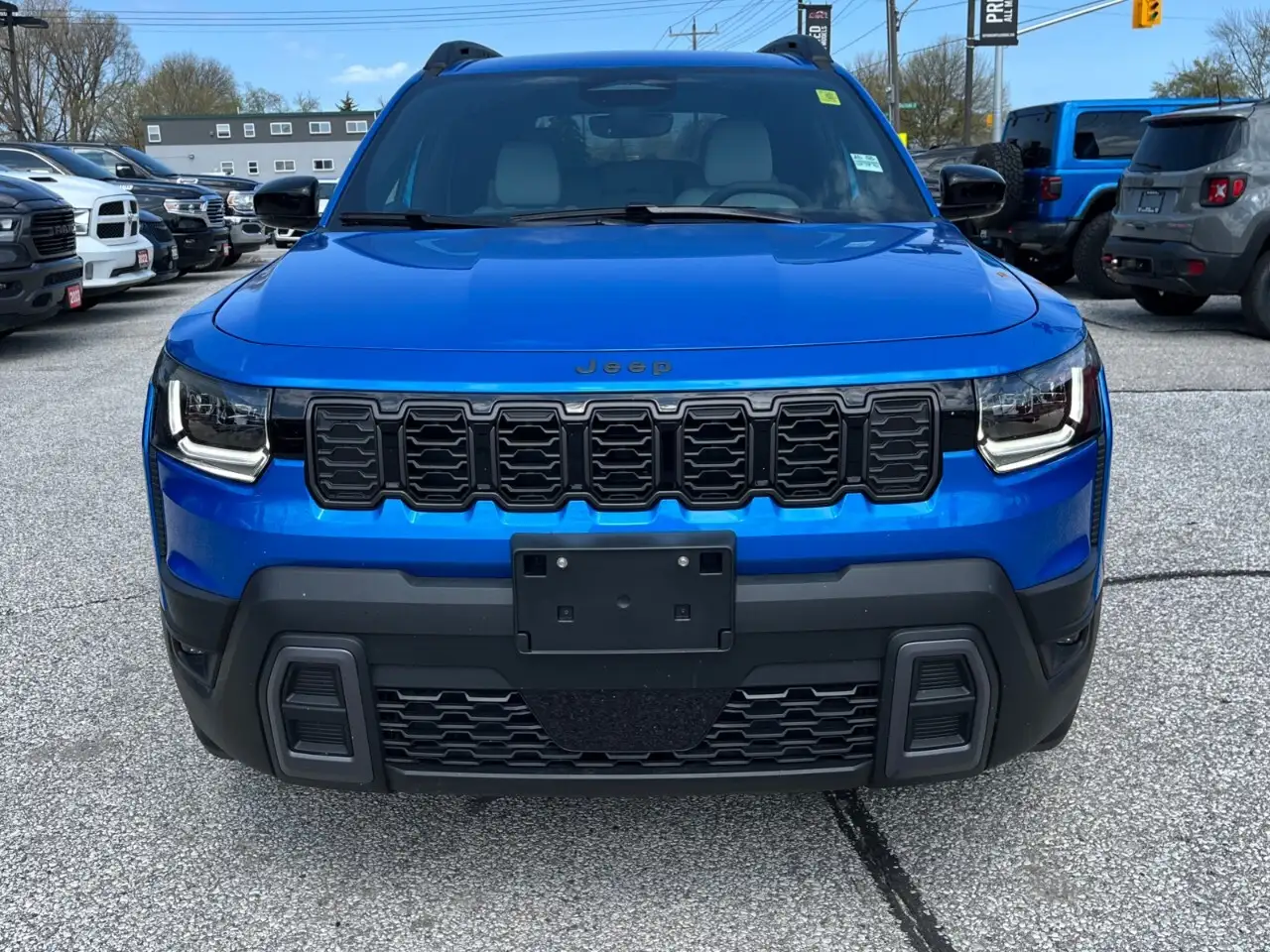 Jeep Cherokee снимка Jeep Cherokee
