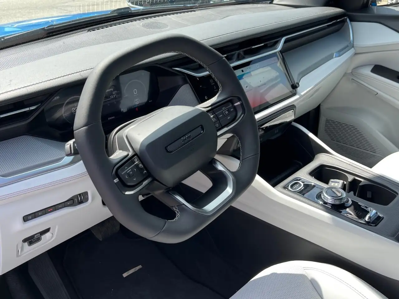 Jeep Cherokee снимка Jeep Cherokee
