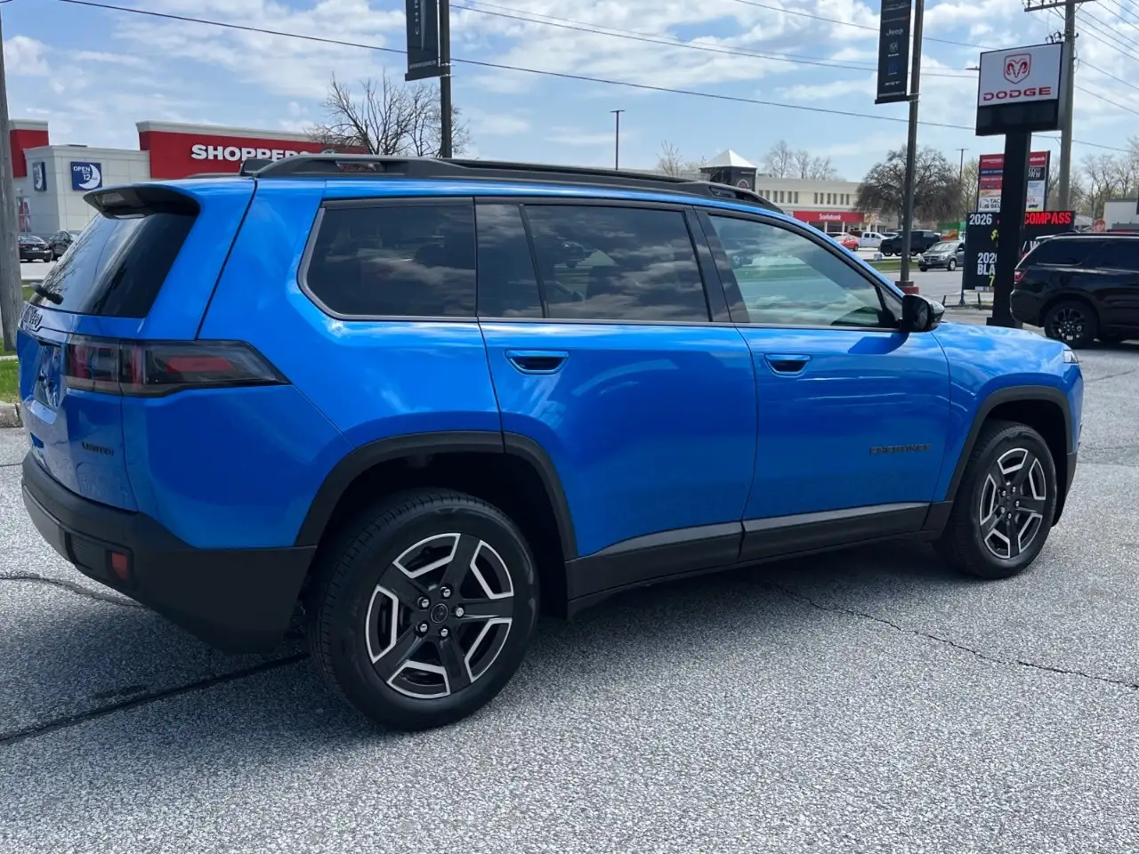 Jeep Cherokee снимка Jeep Cherokee