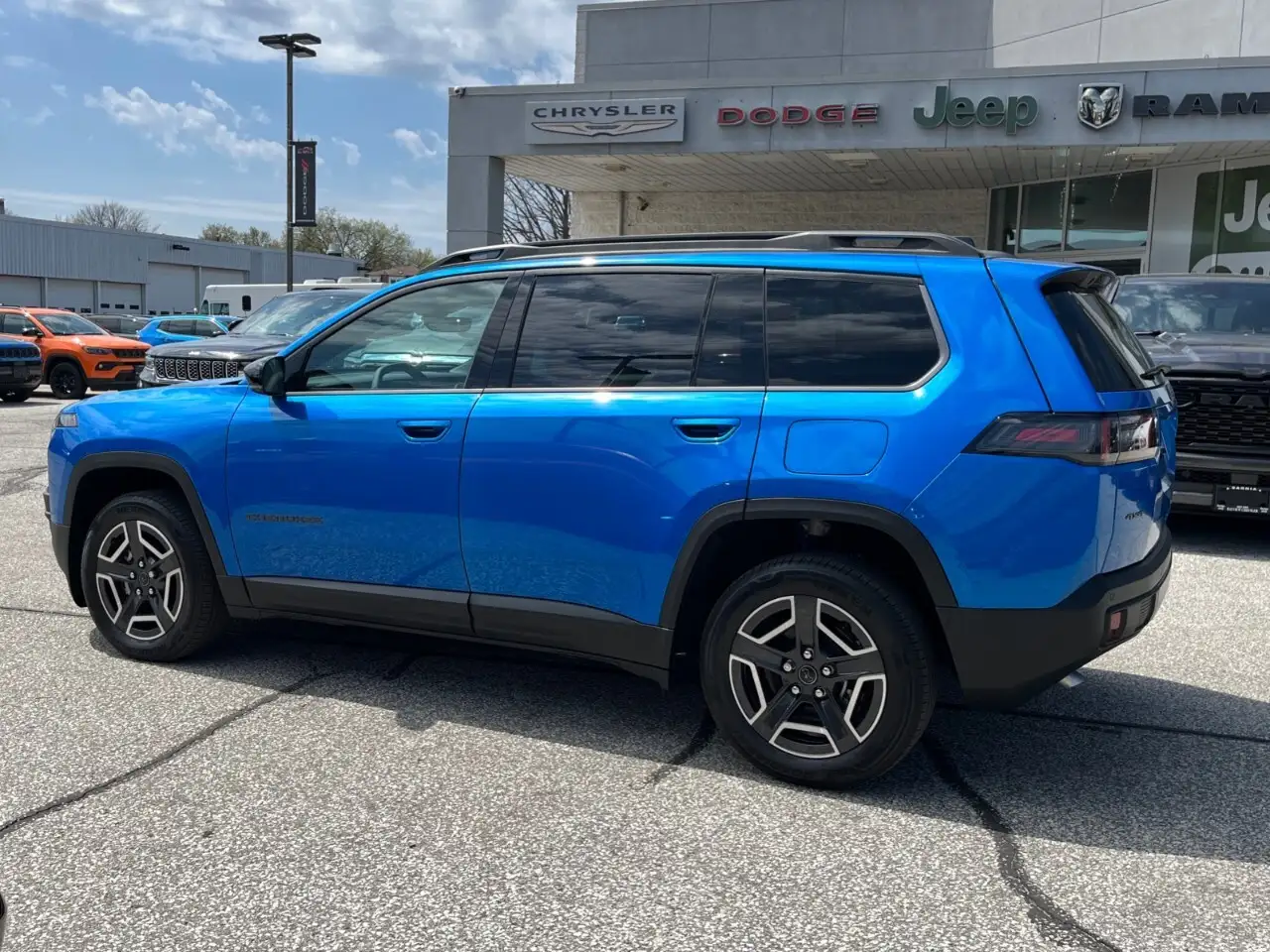 Jeep Cherokee снимка Jeep Cherokee