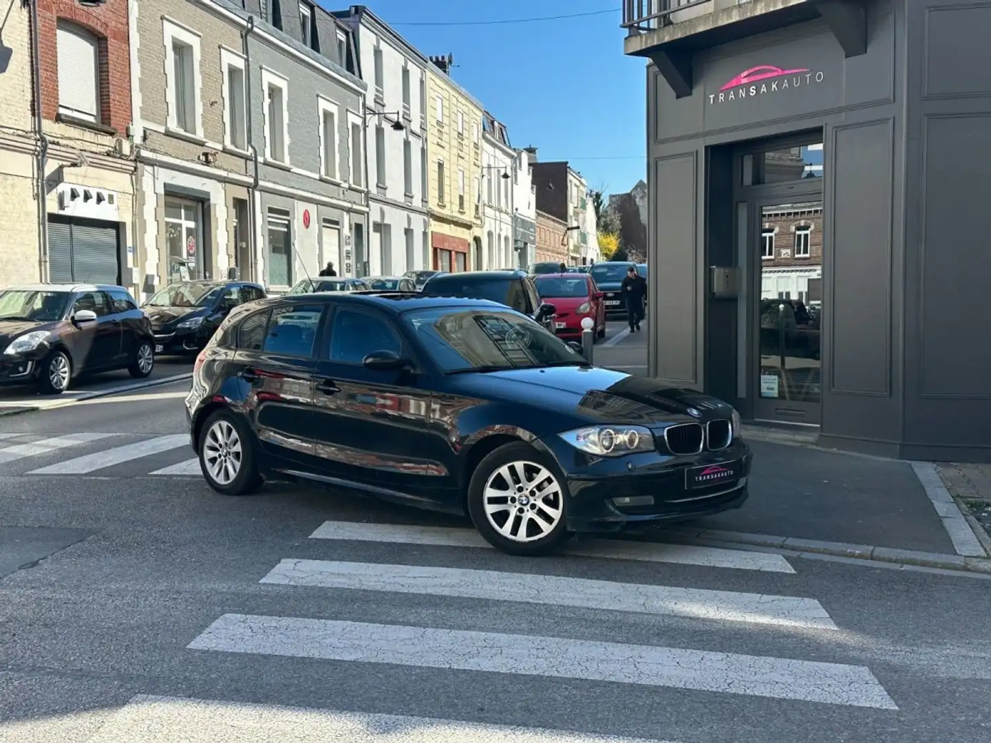 BMW 116 SERIE E87 LCI 116d 115 ch Première / TOIT OUVRANT / SIEGES CHAUFFANTS Schwarz - 1