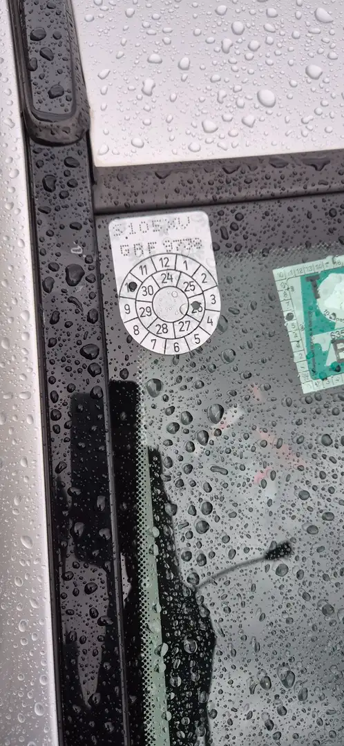 Mercedes-Benz C 220 C 220 T Classic BlueEfficiency CDI Aut. Classic Silber - 1