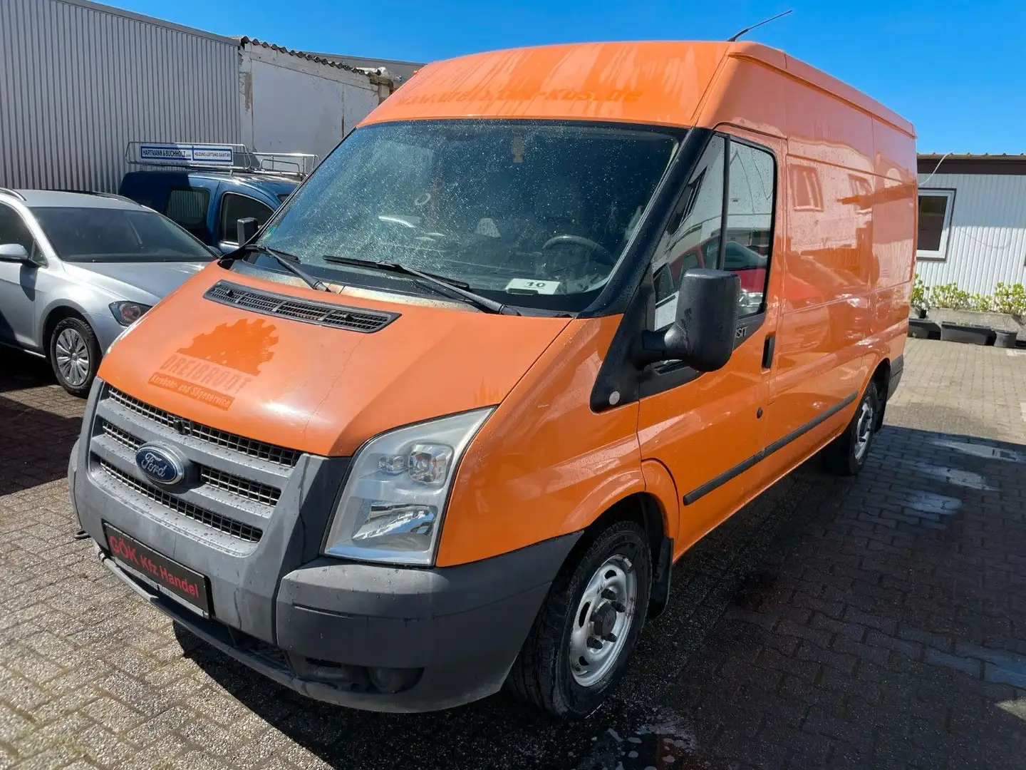 Ford Transit Kasten FT 300 M LKW Orange - 1