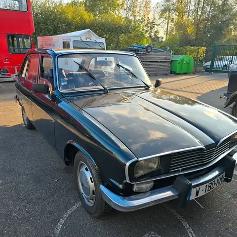 Renault R16