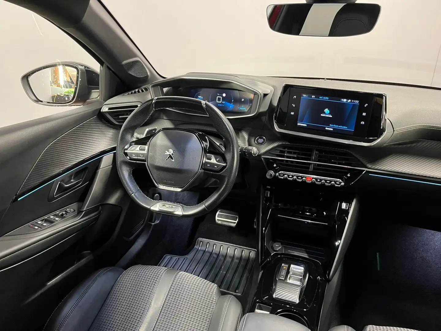 Peugeot 208 GT-Line PureTech 130 S ***AHK-abnehmbar*** Rot - 2