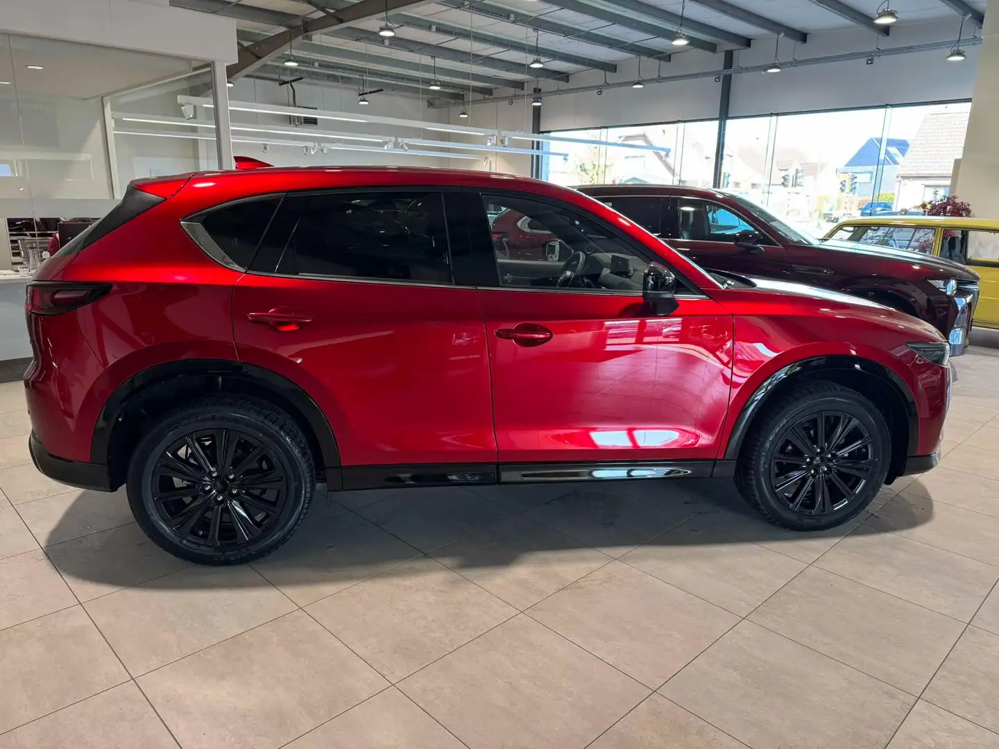 Mazda CX-5 2.0i e-SKYACTIV-G MHE 2WD Homura Rot - 2