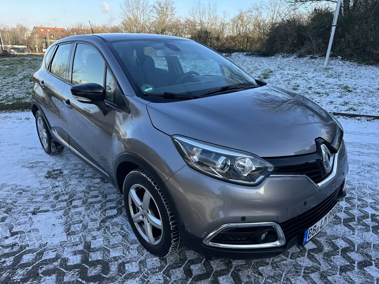 Renault Captur Captur ENERGY TCe 120 EDC Elysee Tüv Neu Grau - 2