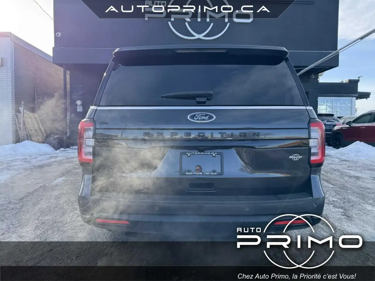 Ford Expedition снимка Ford Expedition