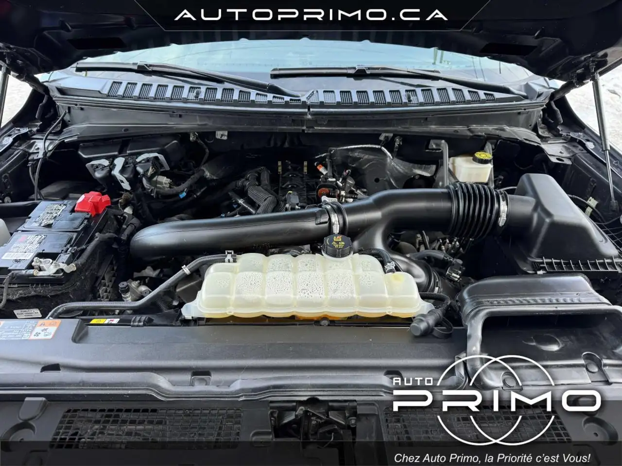 Ford Expedition снимка Ford Expedition