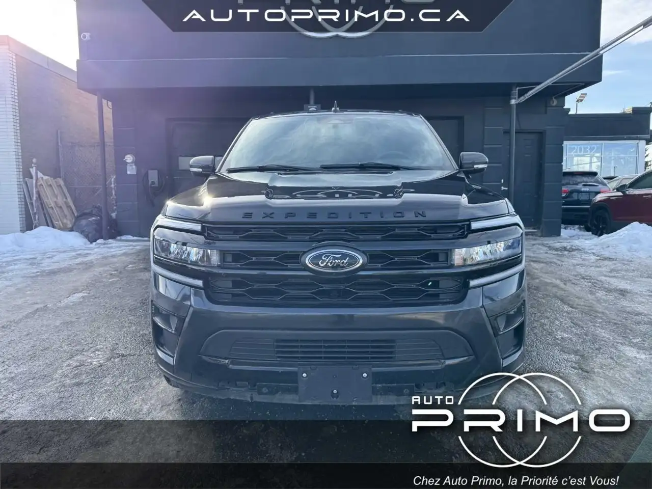 Ford Expedition снимка Ford Expedition