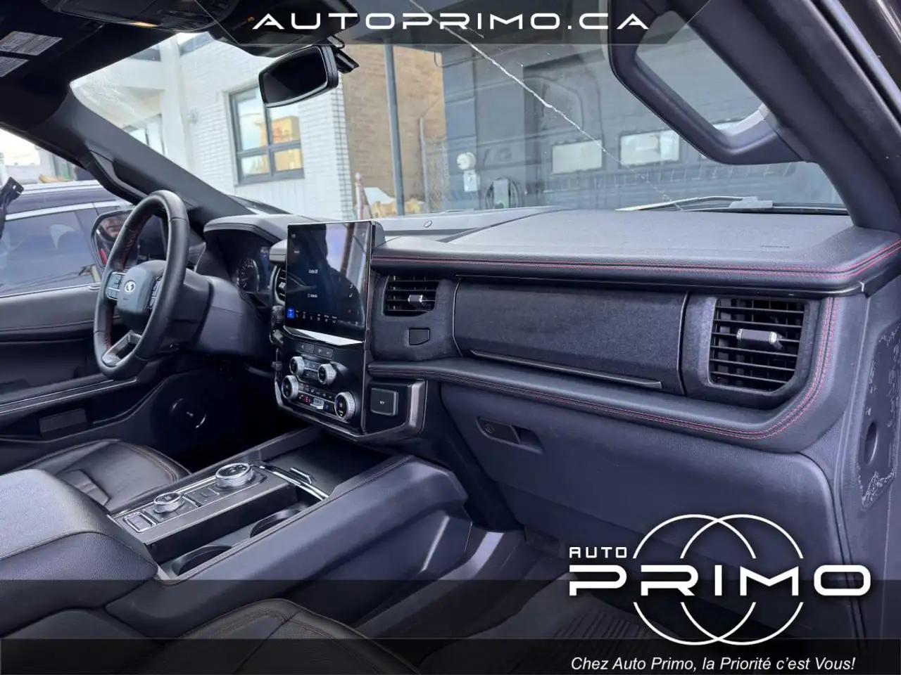Ford Expedition снимка Ford Expedition