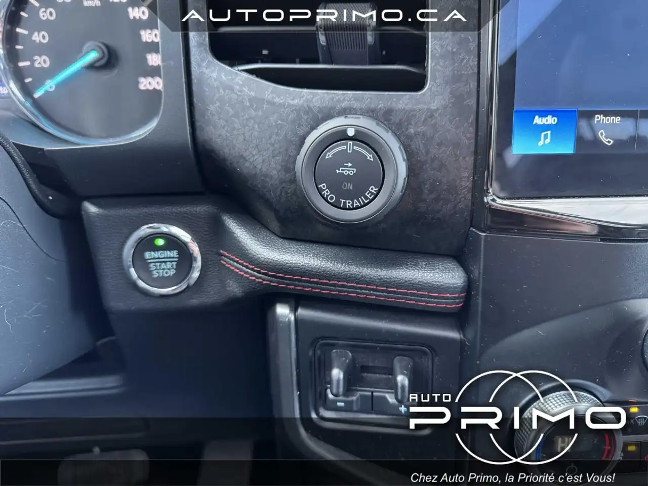 Ford Expedition снимка Ford Expedition