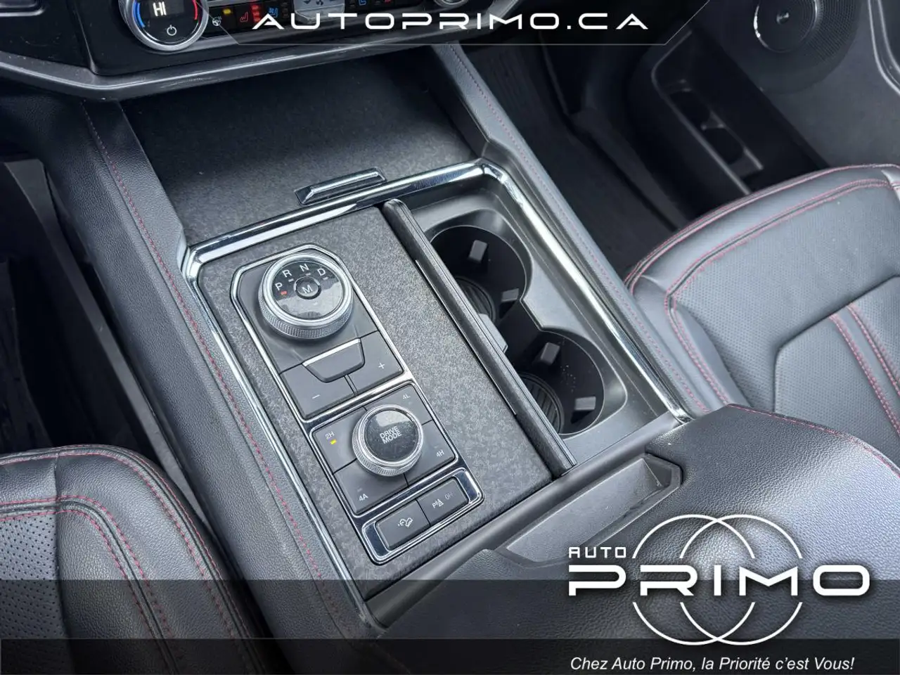 Ford Expedition снимка Ford Expedition