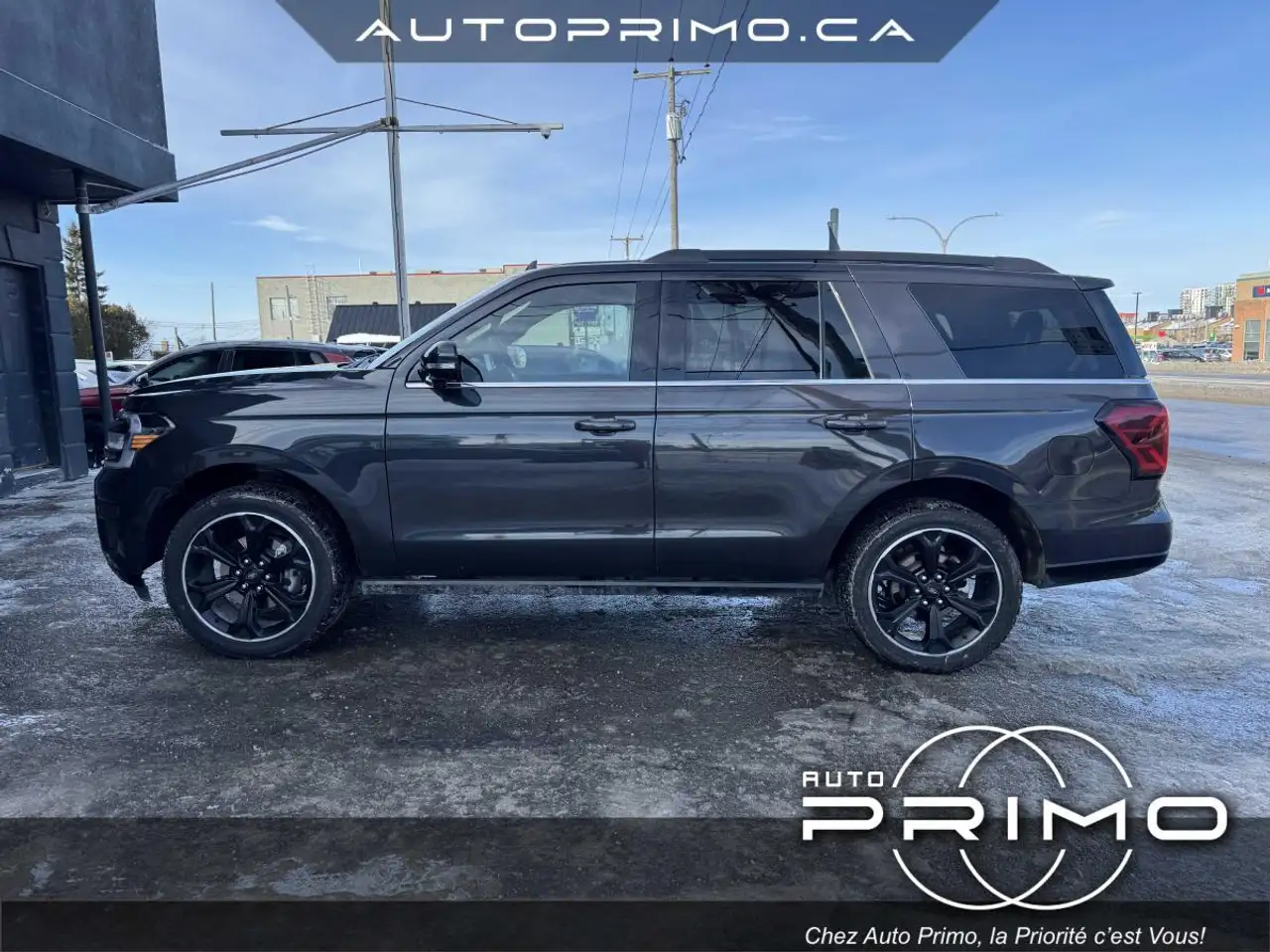 Ford Expedition снимка Ford Expedition