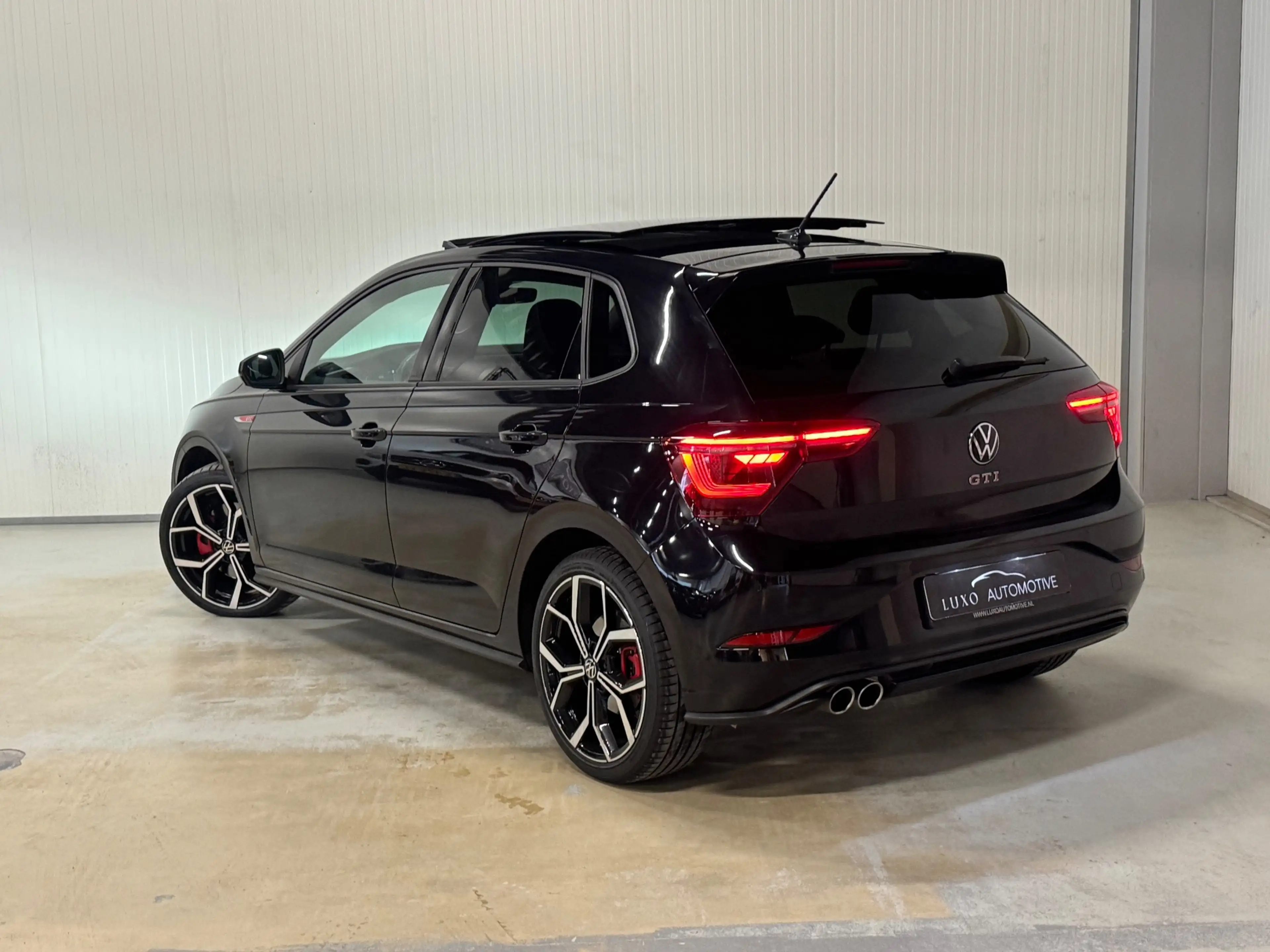 Volkswagen Polo GTI 2.0 TSI | FACELIFT | PANO | CAMERA | LED | ACC — photo 2