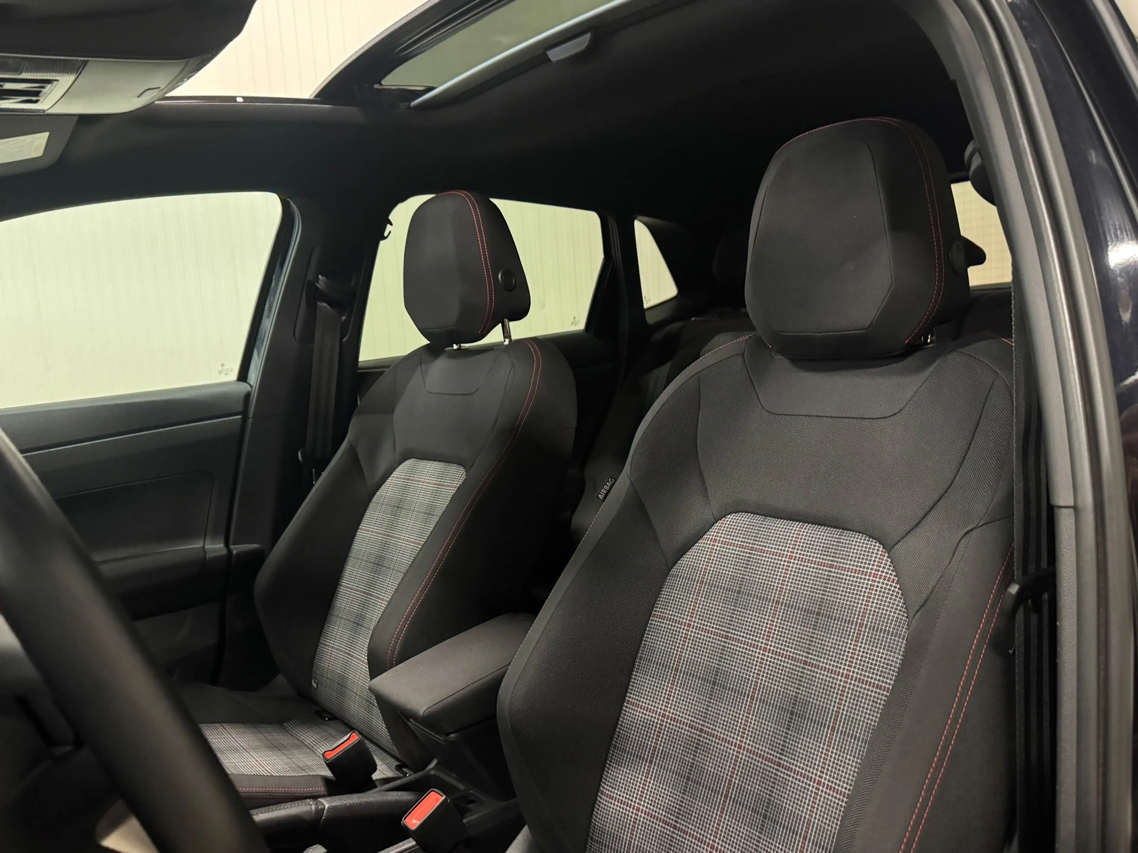 Volkswagen Polo GTI 2.0 TSI | FACELIFT | PANO | CAMERA | LED | ACC — photo 4