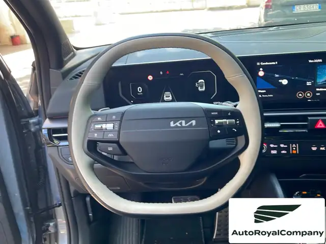 Kia Sportage view 11