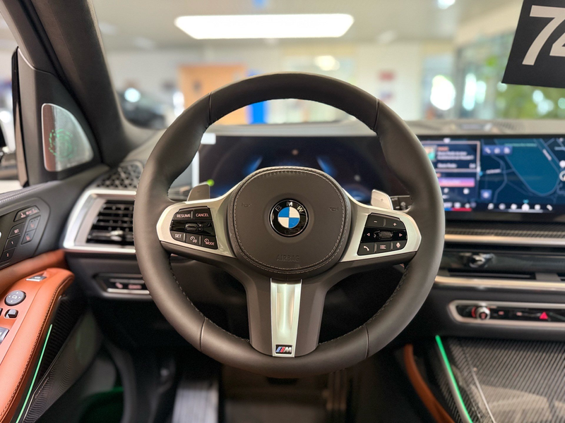 BMW X7 xDrive40d M SportPro 23" B&W Sky Massage Individua — photo 11