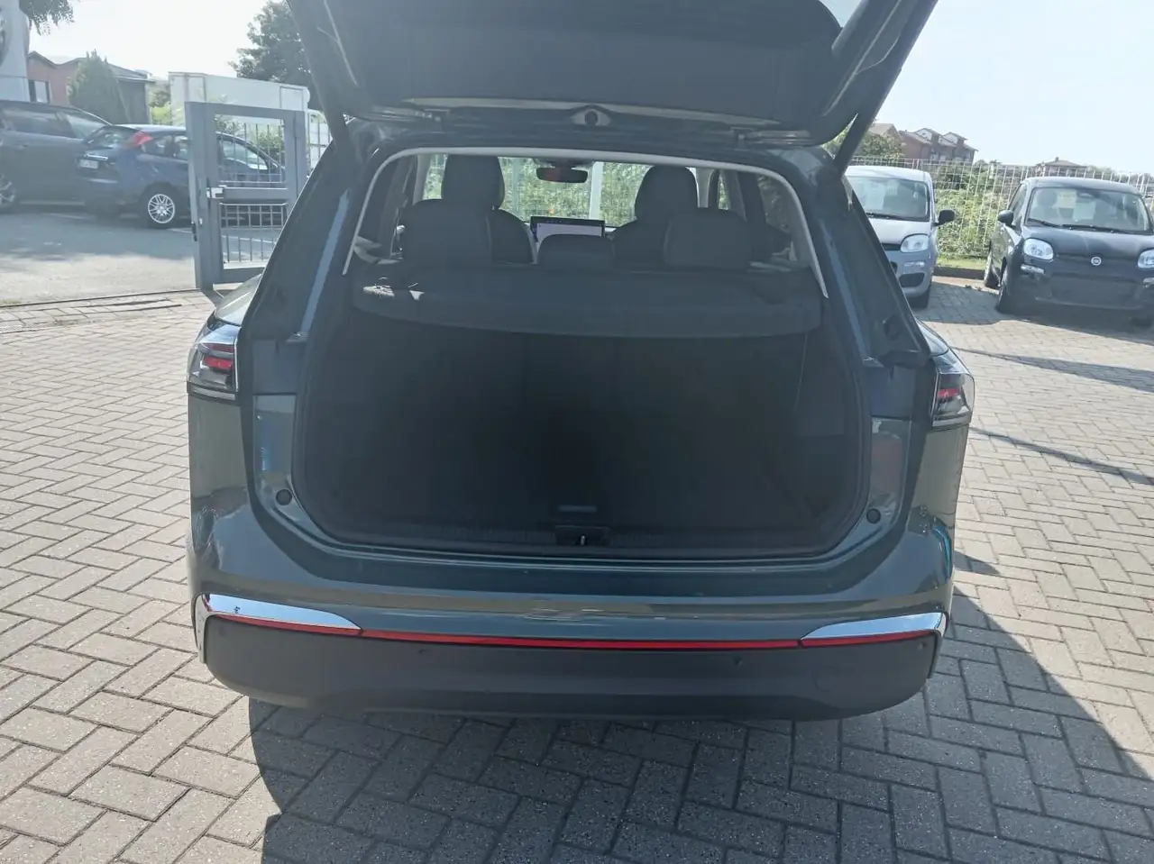 Volkswagen Tiguan 1.5 eTSI 110KW EVO ACT Elegance DSG, миниатюра 6