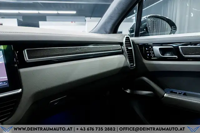 Porsche Cayenne Turbo III Aut.*360°*SPORT-CHRONO*PANO*SHZ+LÜ Ansicht 42