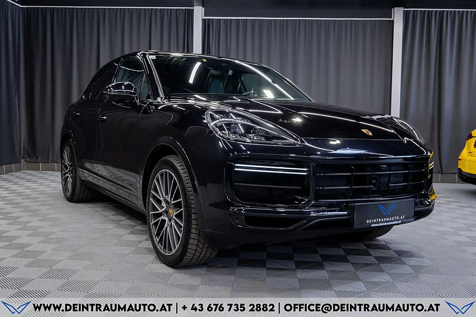Porsche Cayenne Turbo III Aut.*360°*SPORT-CHRONO*PANO*SHZ+LÜ*SO... Schwarz - 2