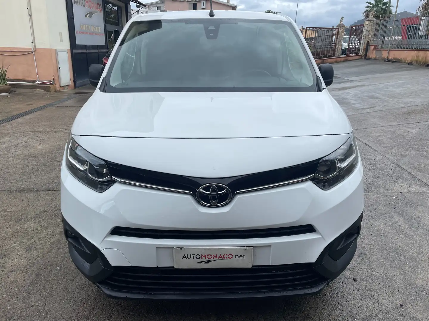 Toyota Proace City 1.5D 100 CV S&S PC 4p. Comfort Bianco - 2