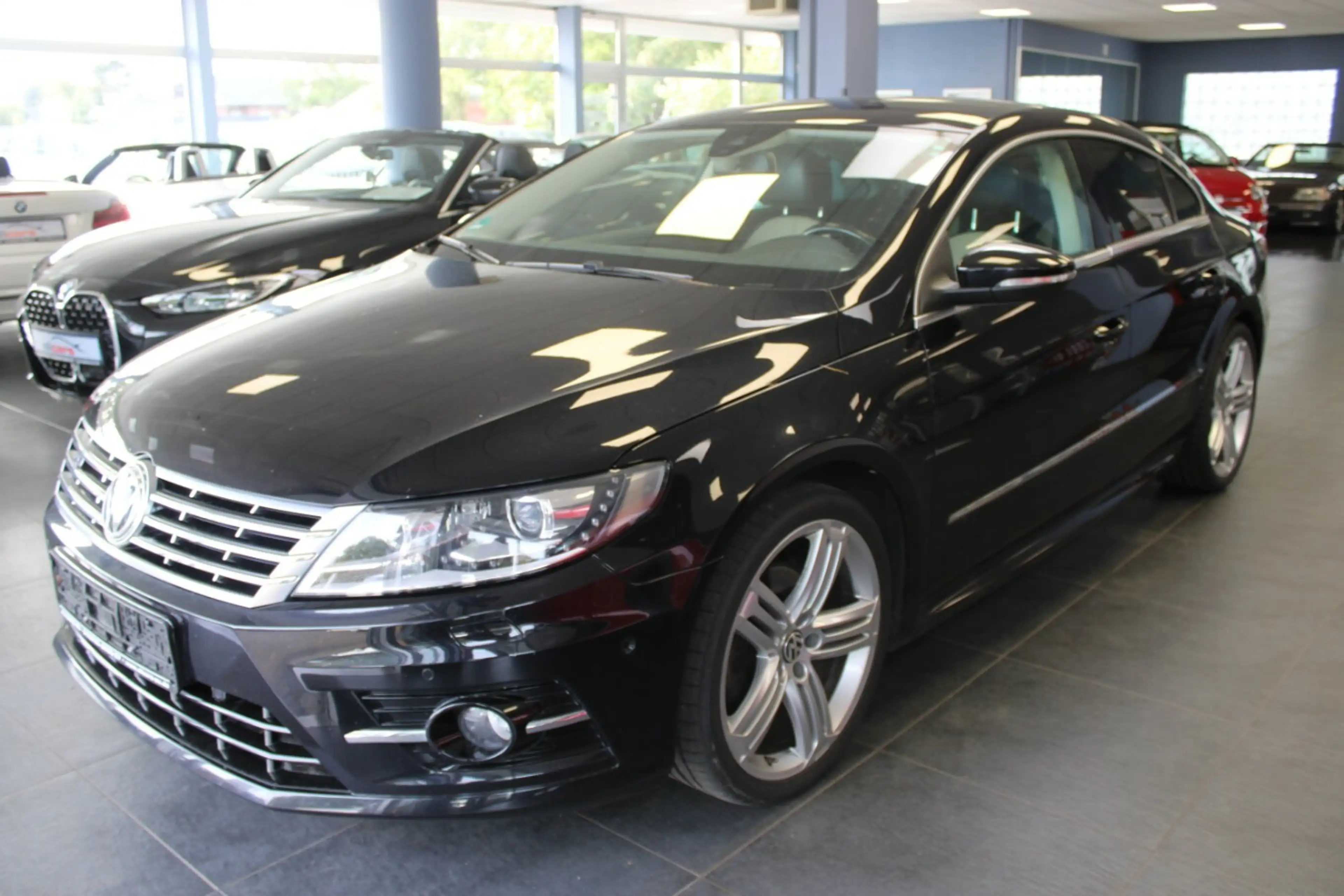 Volkswagen Passat CC 2.0 TDI 4Motion DSG R Line — photo 3