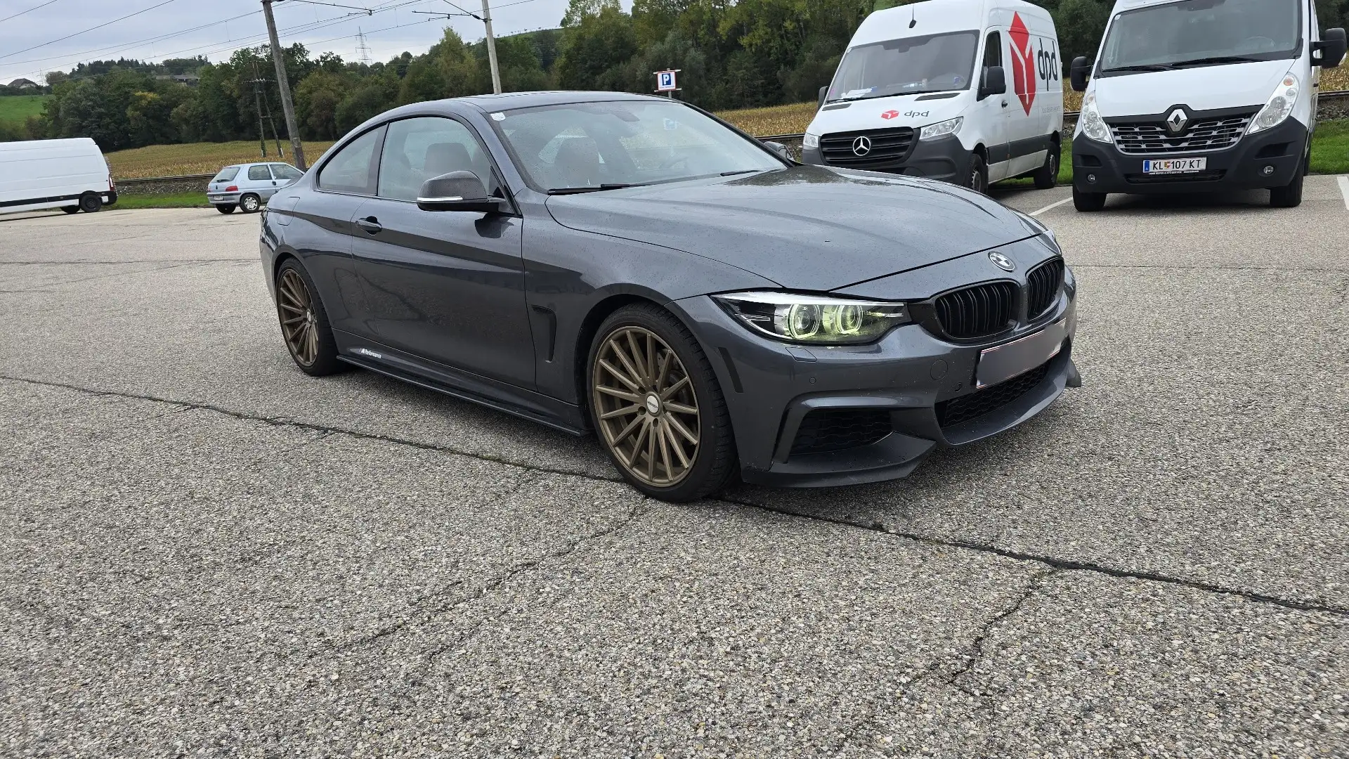 BMW 428 428i Coupe Aut. Grau - 2
