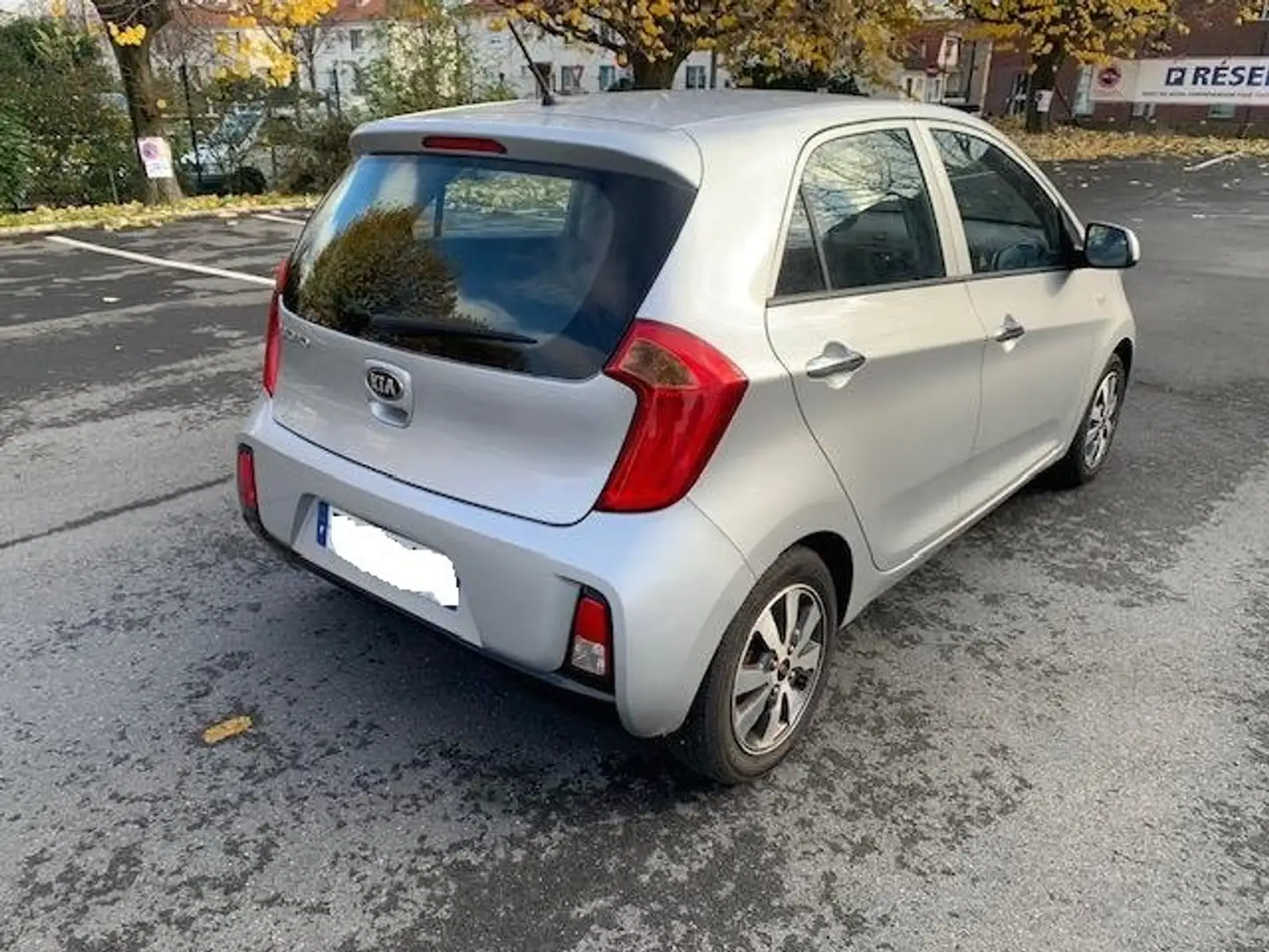 Kia Picanto 1.0L 66 ch Premium Argent - 2