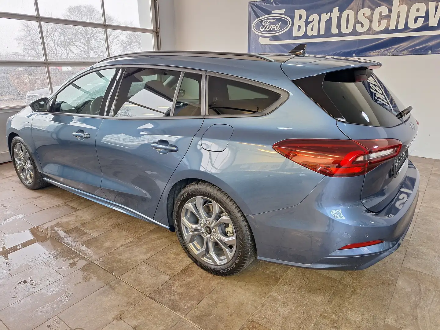 Ford Focus ST-Line Blau - 2