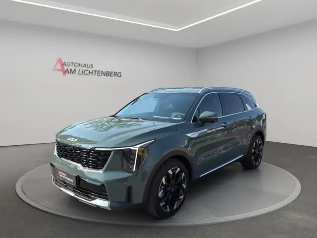 Kia Sorento in Green for sale