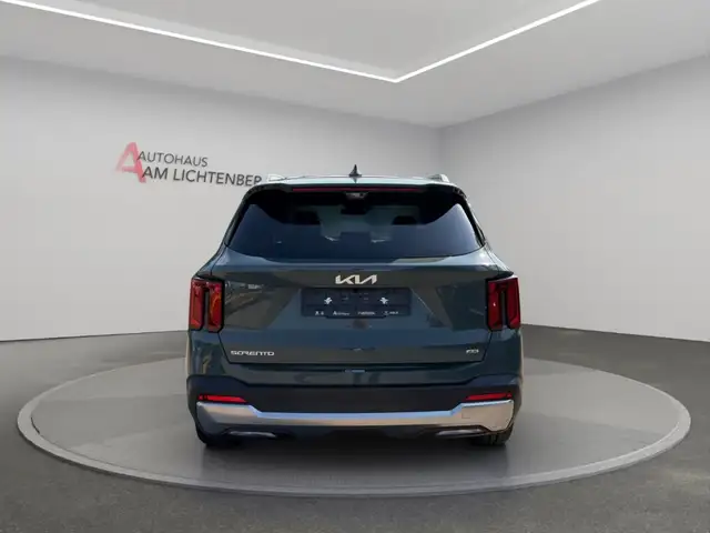 Kia Sorento view 5