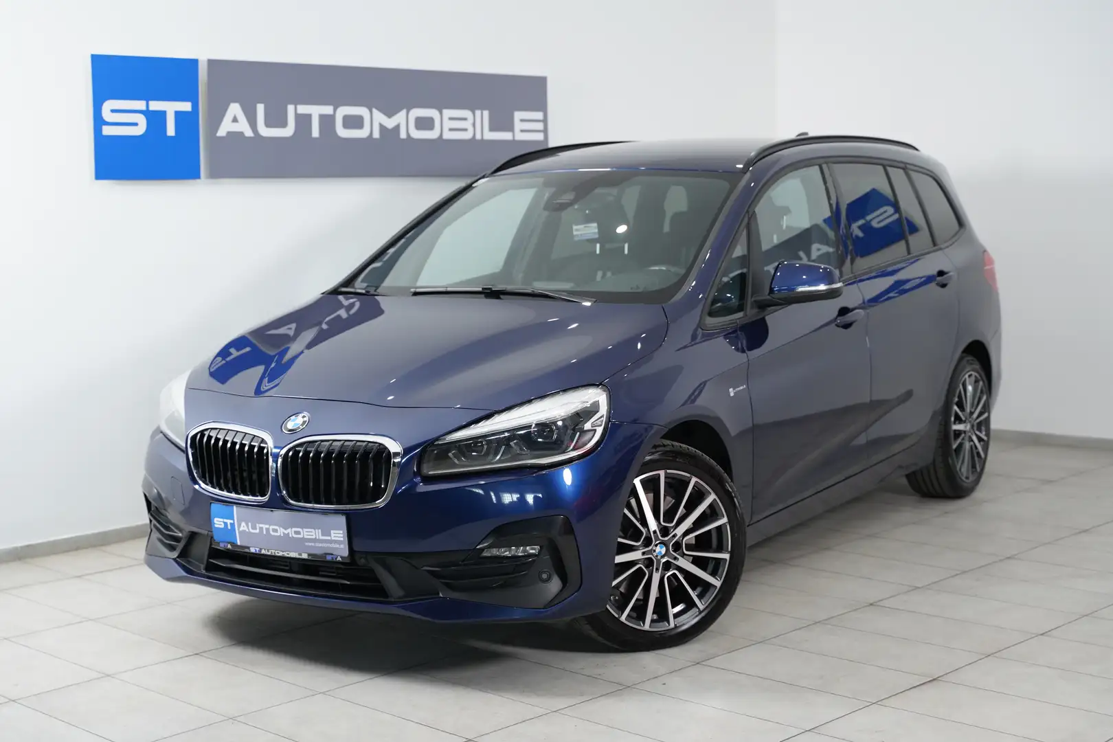 BMW 218 d xDrive Sport Line Aut. // 1.BEISITZ // 7-SITZER Blau - 1