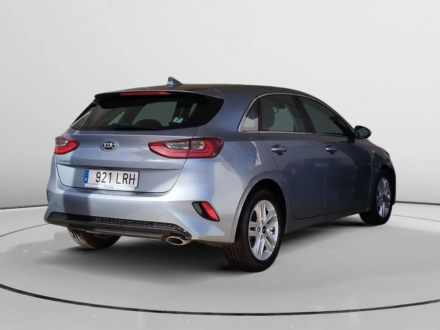 Kia Pride Drive Gris - 2