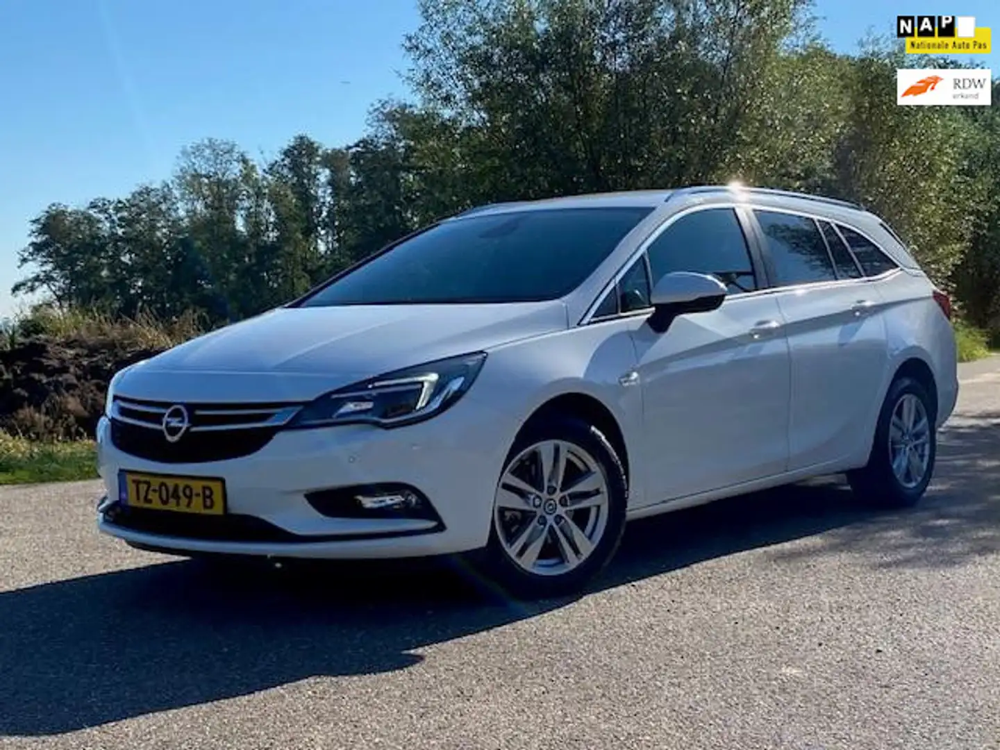 opel tour