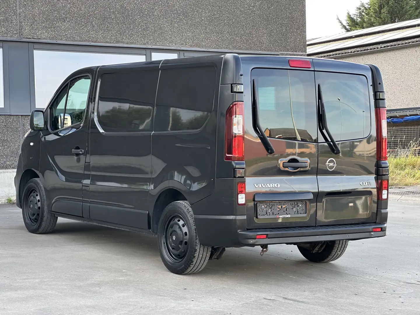 Opel Vivaro • GPS • AIRCO • UTILITAIRE Noir - 2