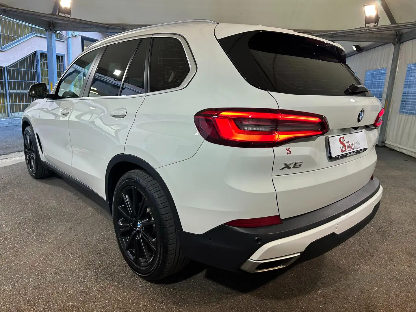 BMW X5 xdrive40i  Automatico 340 CV Bianco - 2
