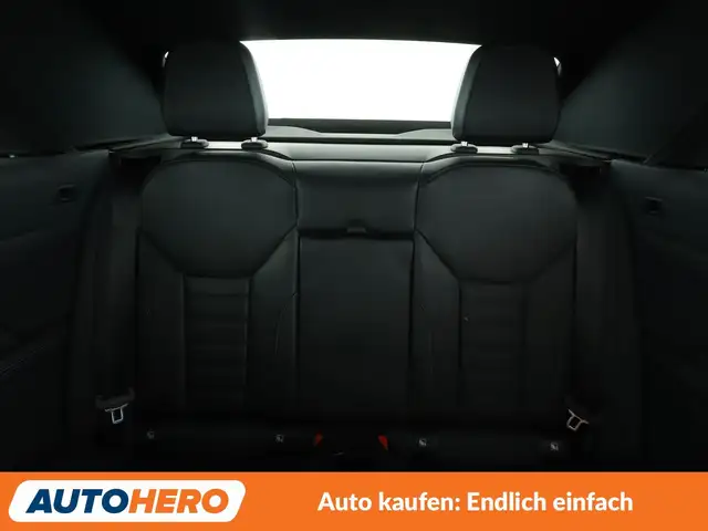 BMW 4 Series view 11