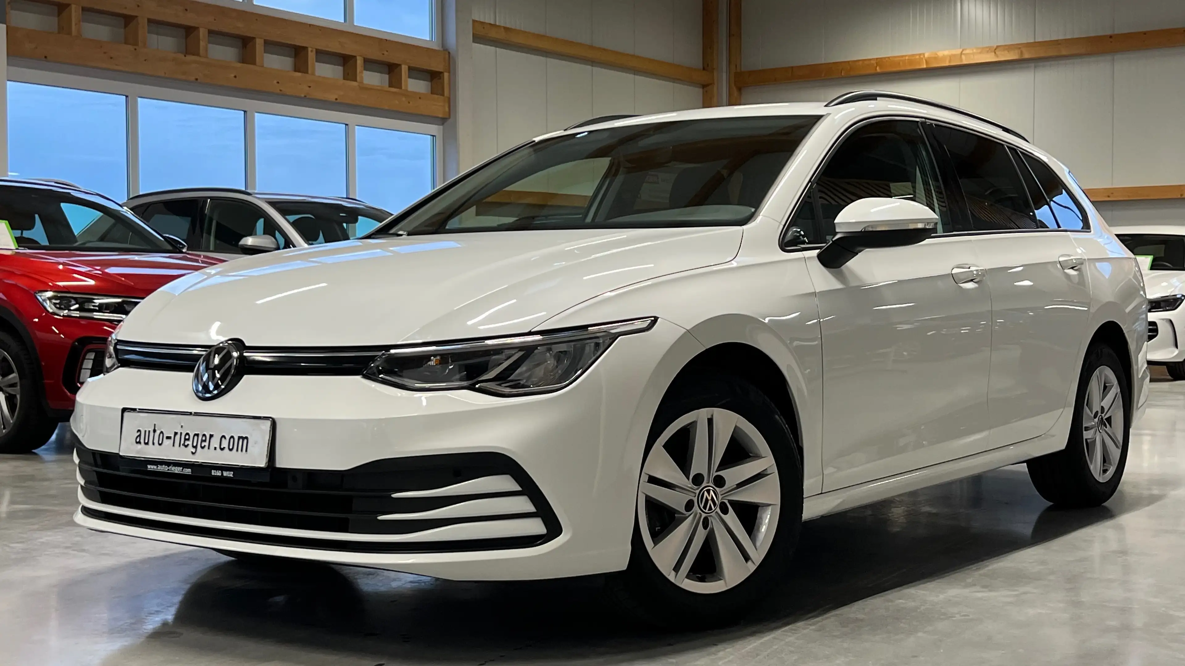 Volkswagen Golf Variant 2,0 TDI Navi, Sitzheizung, Ambientelicht, — photo 2