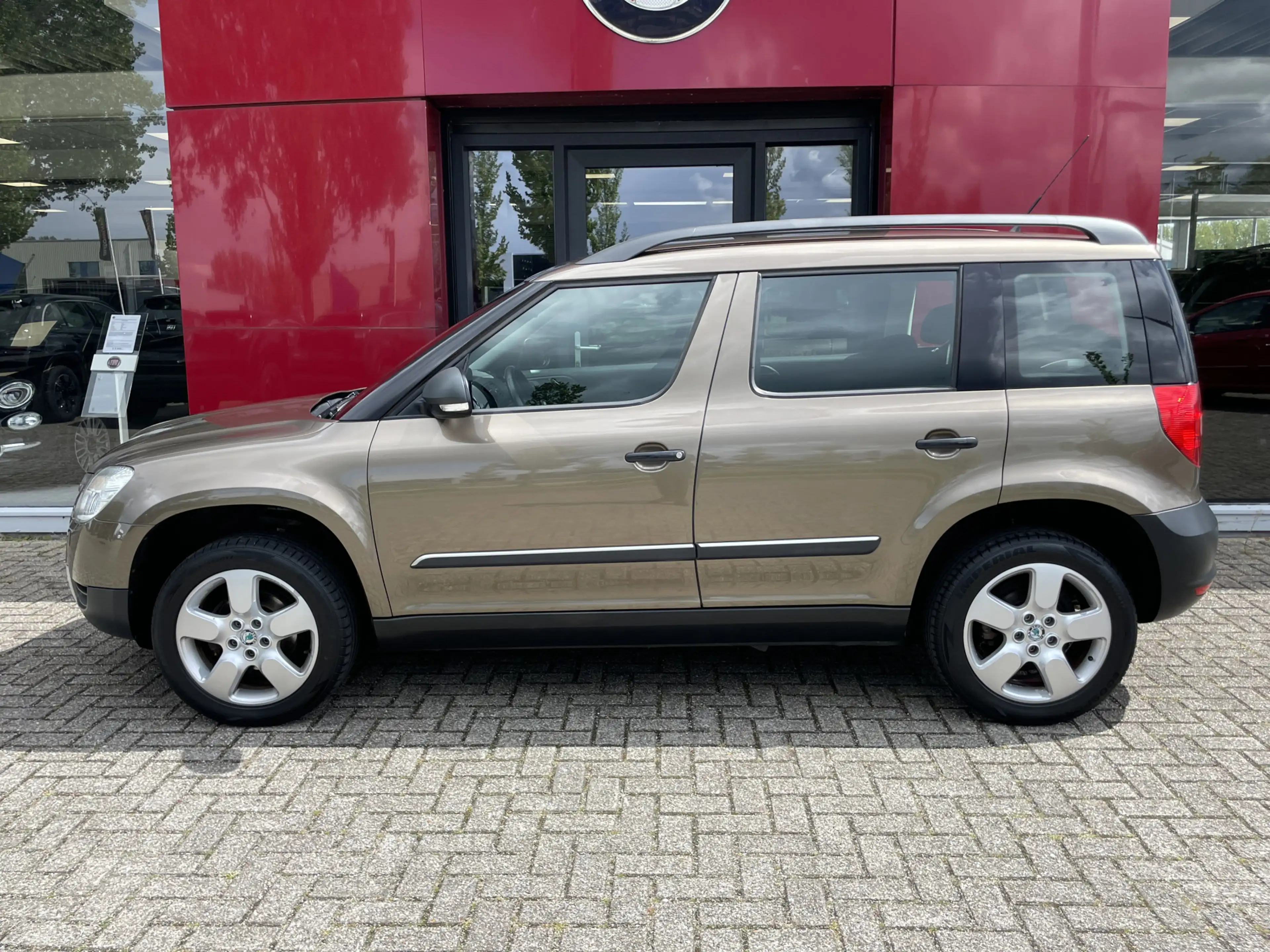 Skoda Yeti 1.2 TSI Active Plus | Parkeersensoren achter | Lic — photo 8
