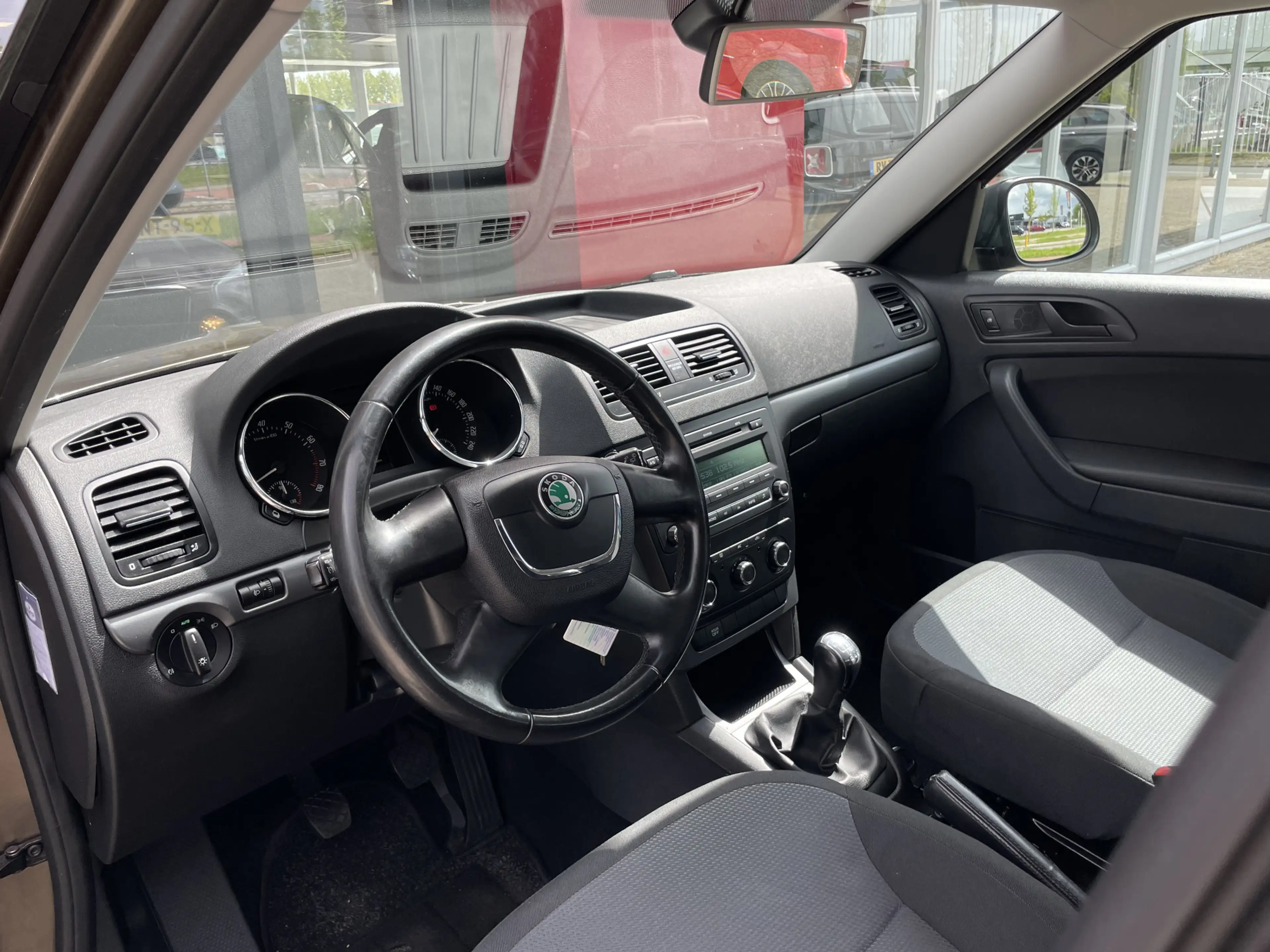 Skoda Yeti 1.2 TSI Active Plus | Parkeersensoren achter | Lic — photo 4