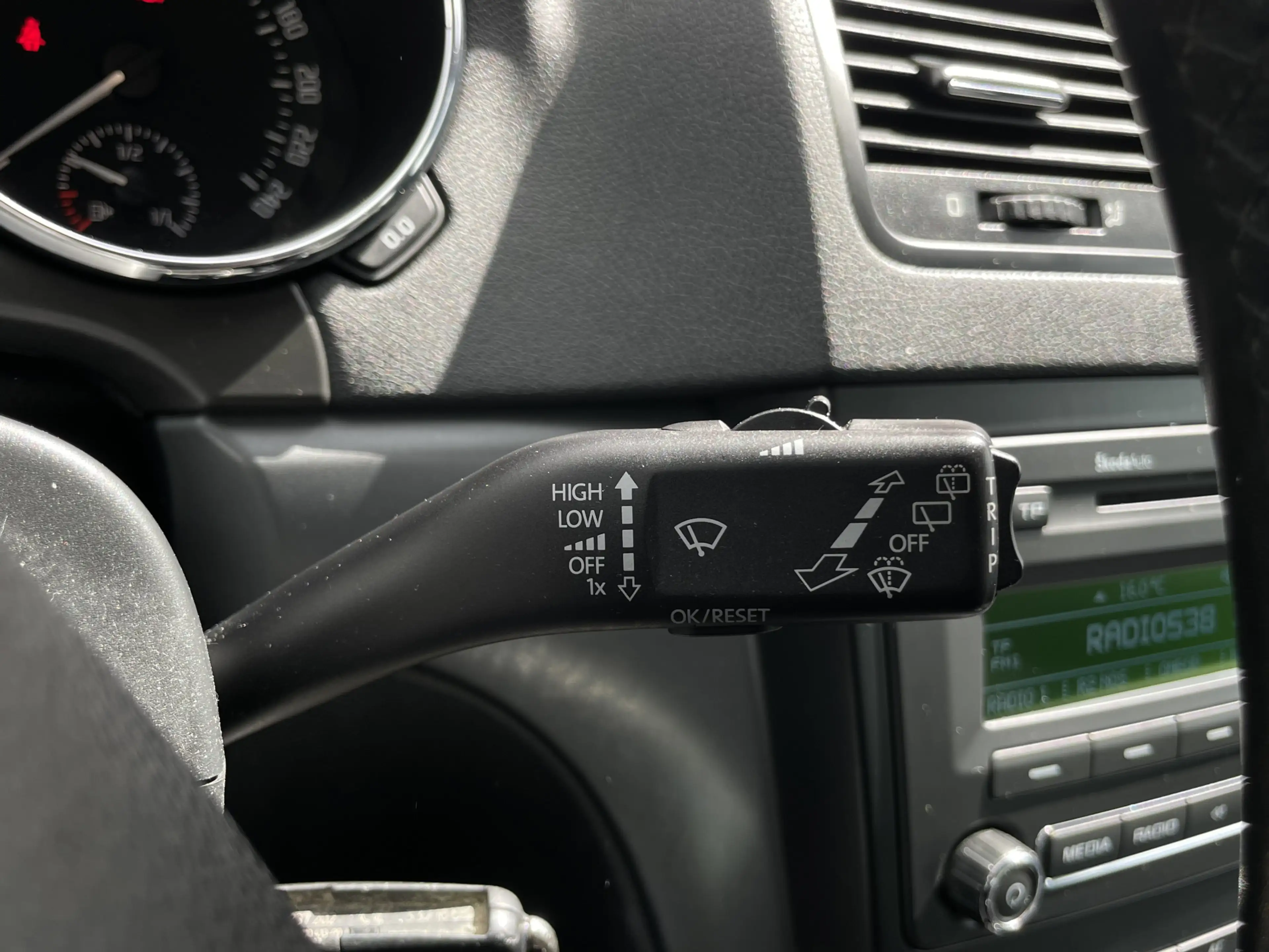 Skoda Yeti 1.2 TSI Active Plus | Parkeersensoren achter | Lic — photo 17