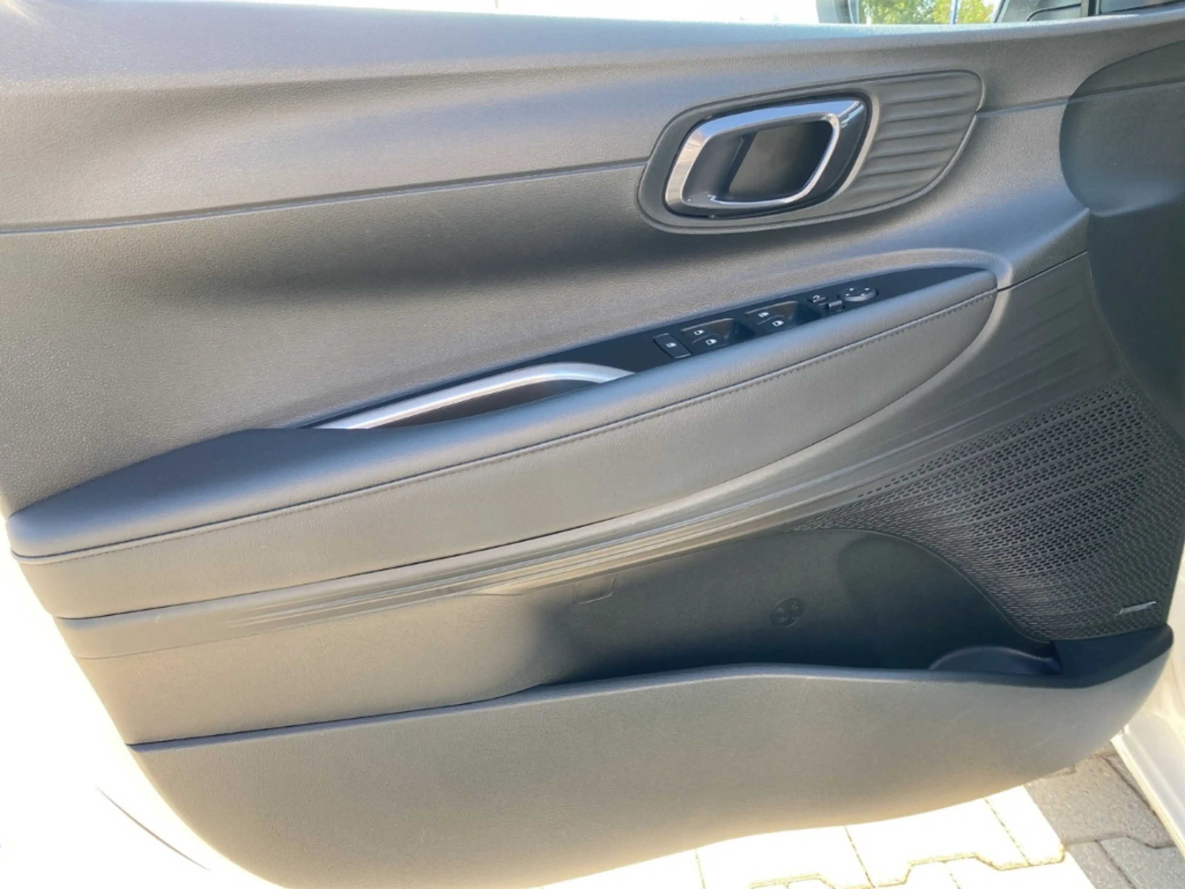 Hyundai i20 1.0 T DCT-7 +48V Prime Navi LED Rü.CAM SHZ PDC LHZ — photo 13