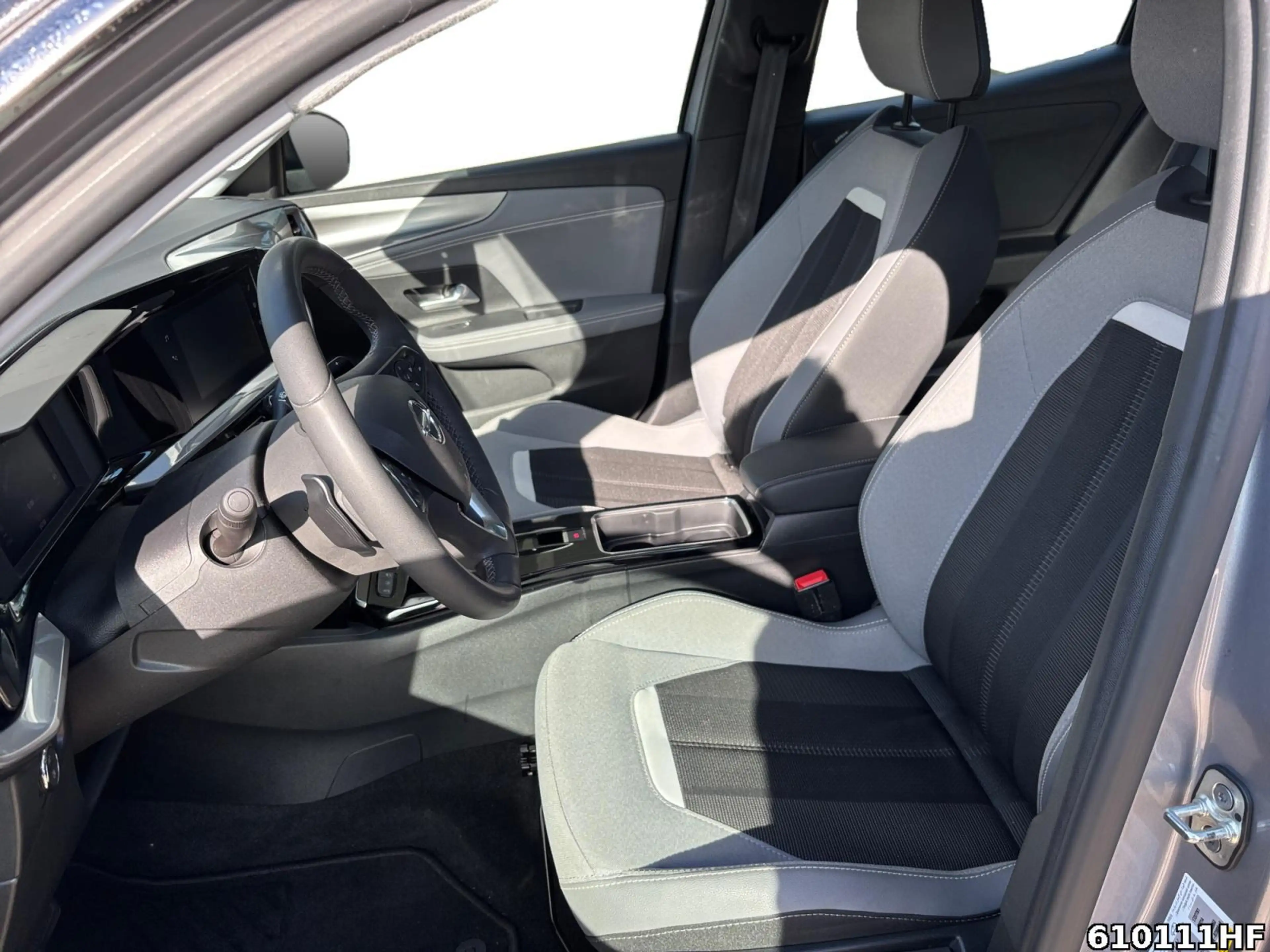 Opel Mokka 1.2 Turbo Elegance (EURO 6e) — photo 11