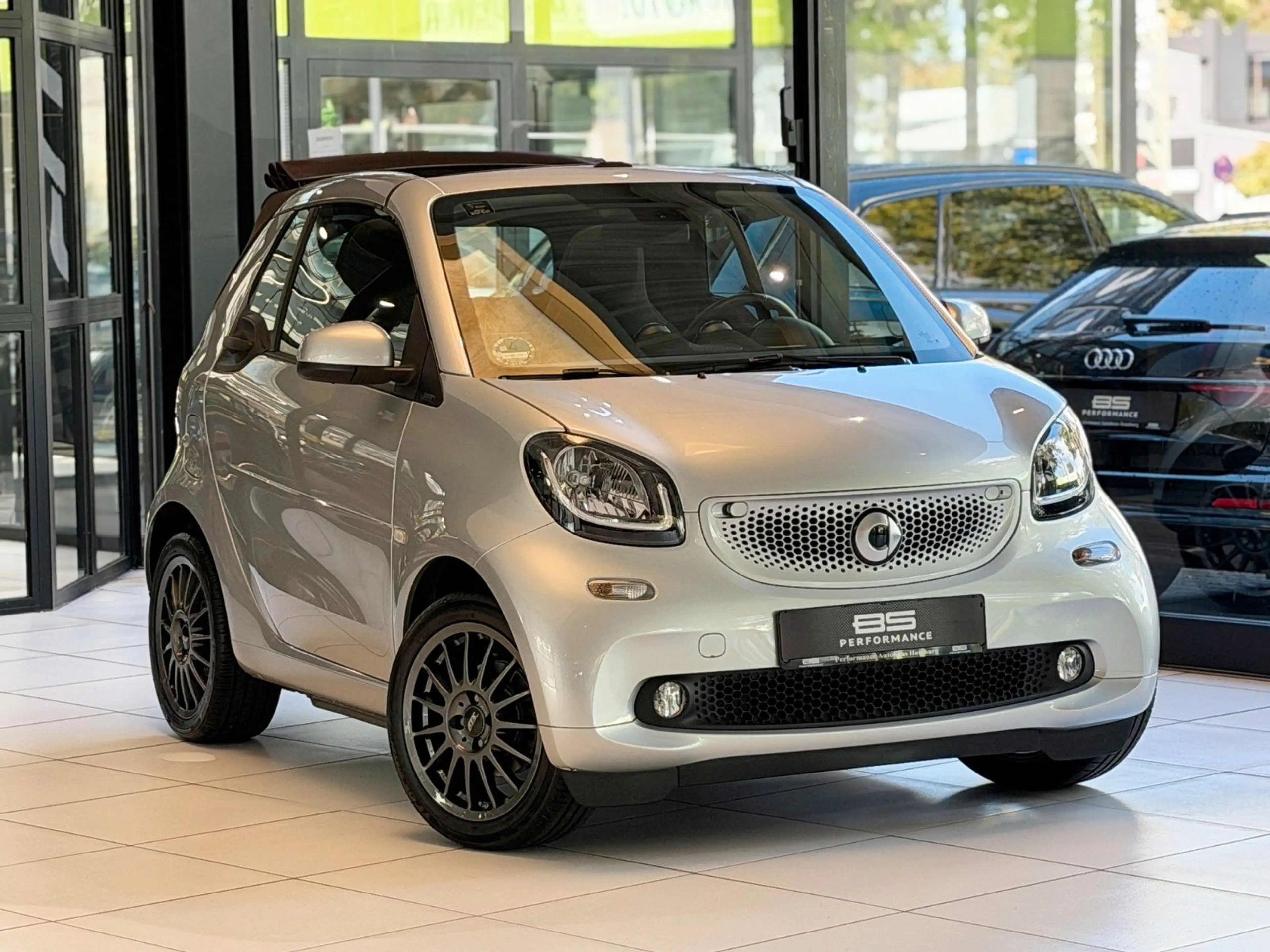 smart forTwo Cabrio Aut. |GARANTIE MERCEDES 12/28| — photo 3
