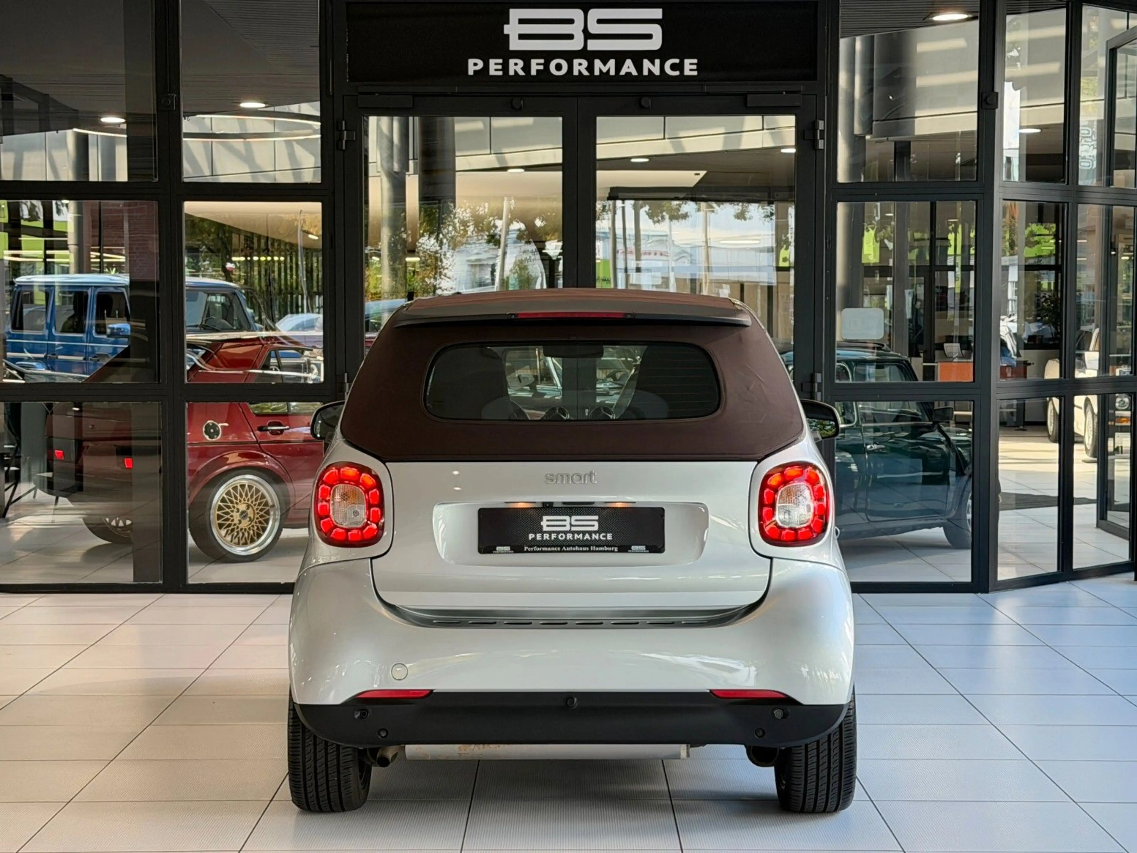smart forTwo Cabrio Aut. |GARANTIE MERCEDES 12/28| — photo 7