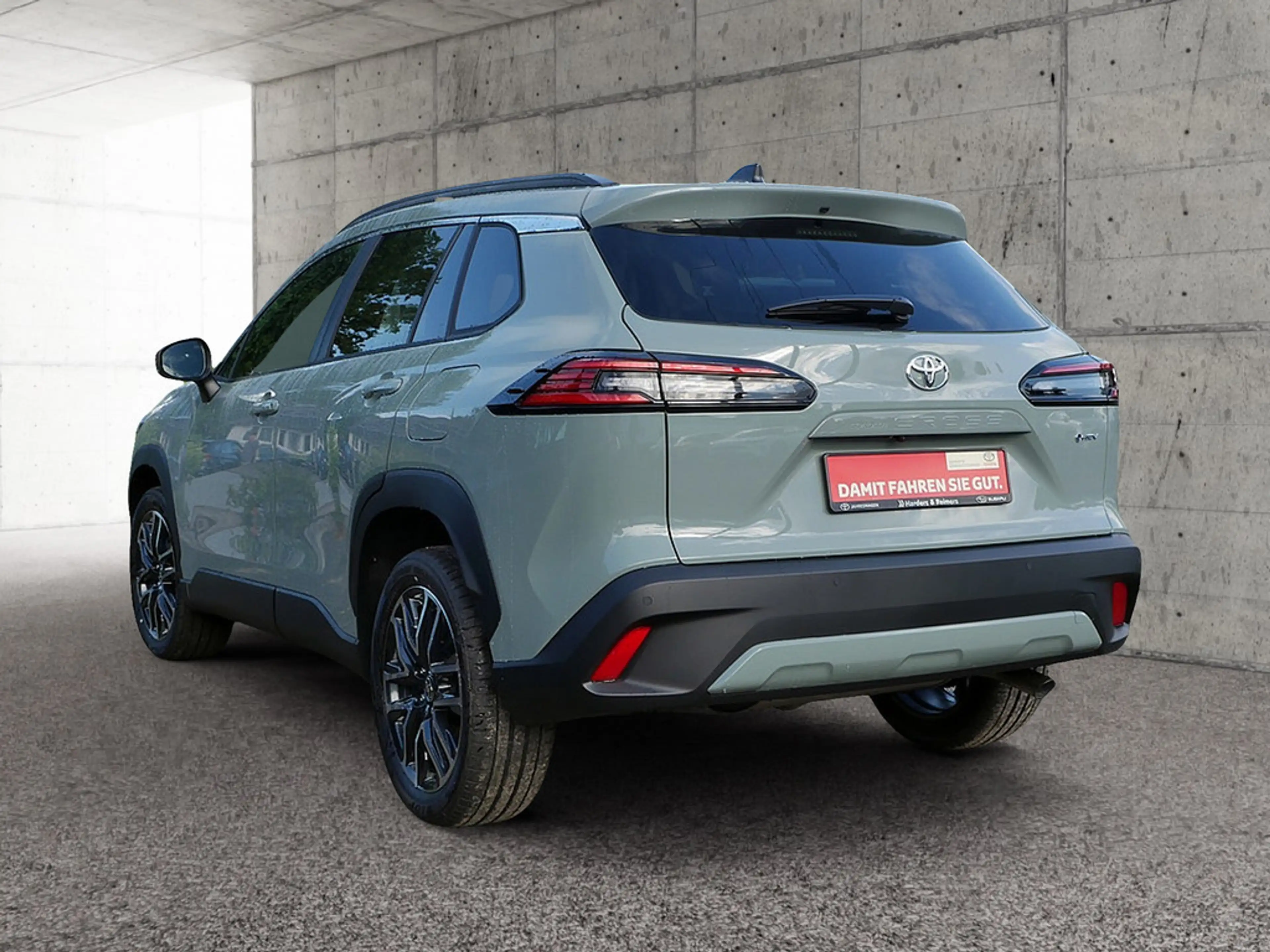 Toyota Corolla Cross 2.0 Hybrid Teamplayer — photo 8