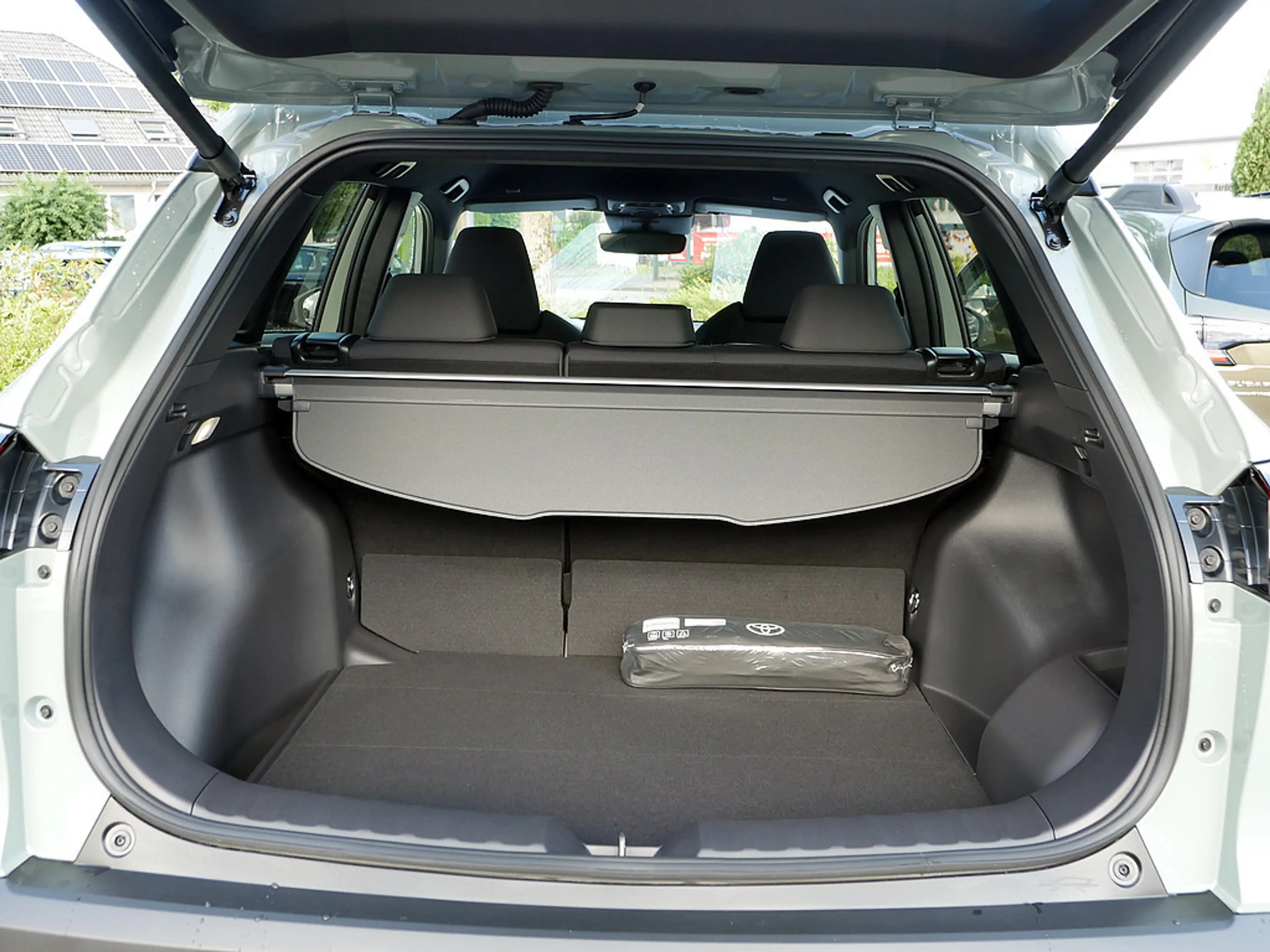 Toyota Corolla Cross 2.0 Hybrid Teamplayer — photo 14