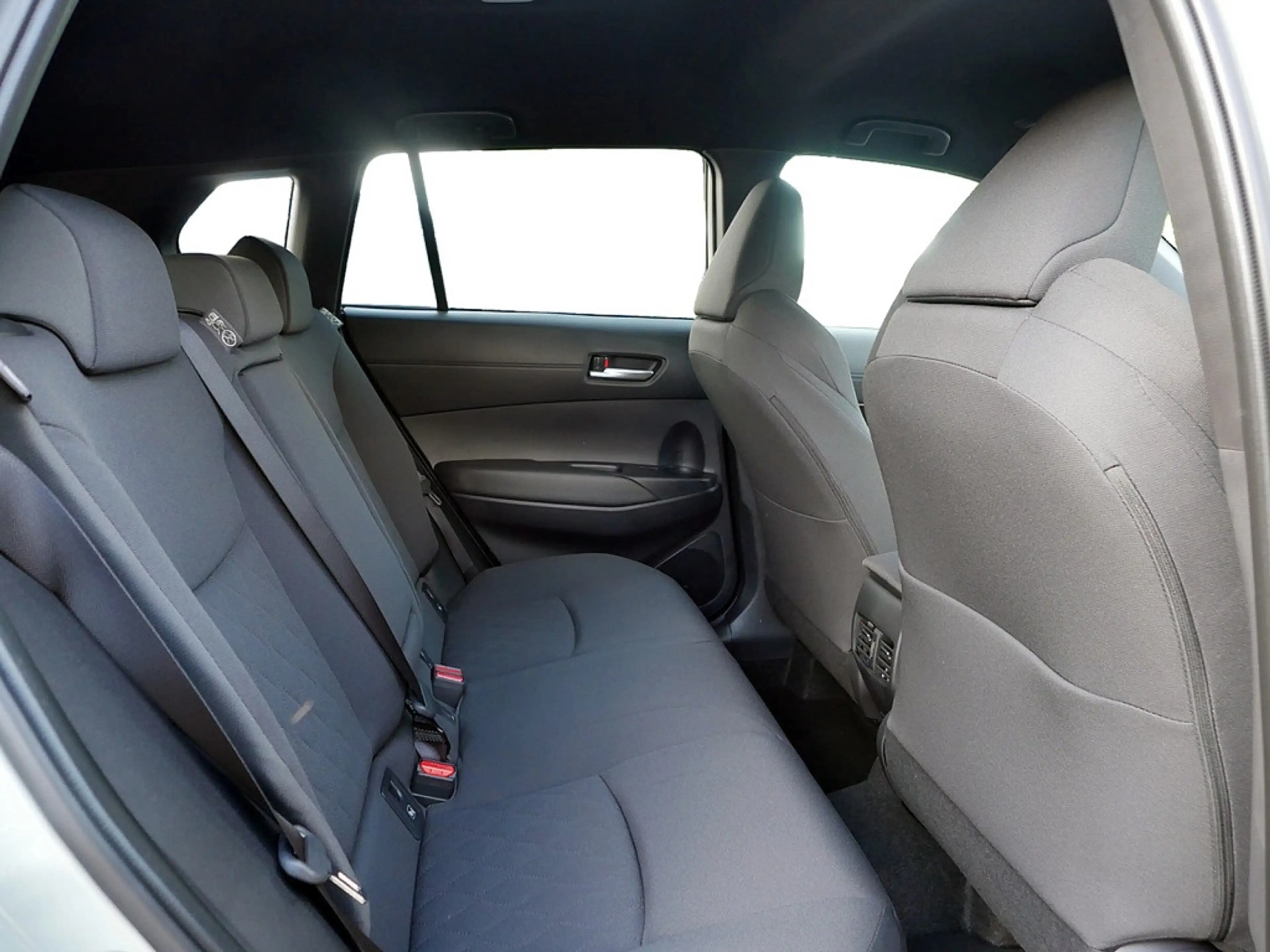 Toyota Corolla Cross 2.0 Hybrid Teamplayer — photo 10